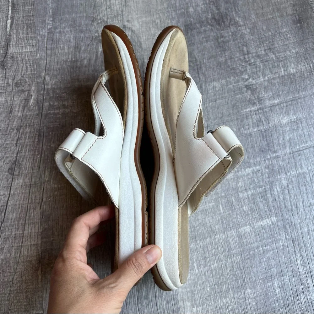 Rockport Woman’s Slides Thong Sandal White Leather Size 8.5